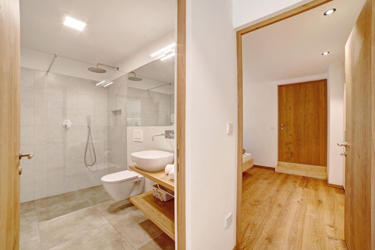 Waalhof Ferienwohnung Golden Ciardes Ngoại thất bức ảnh