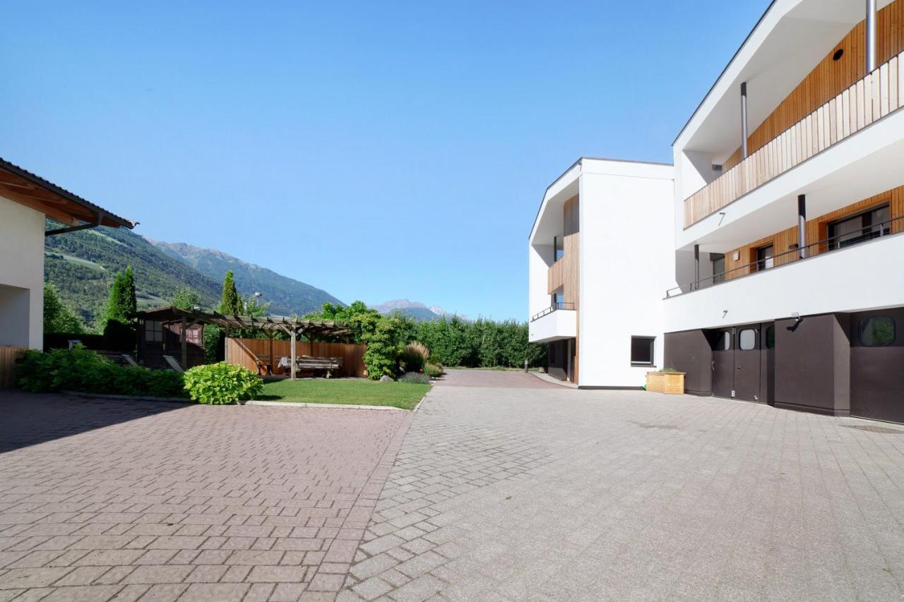 Waalhof Ferienwohnung Golden Ciardes Ngoại thất bức ảnh